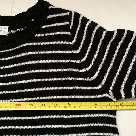 Cloud Chaser Women’s Striped Long Sleeve Sweater Size L - Picture 4 of 10